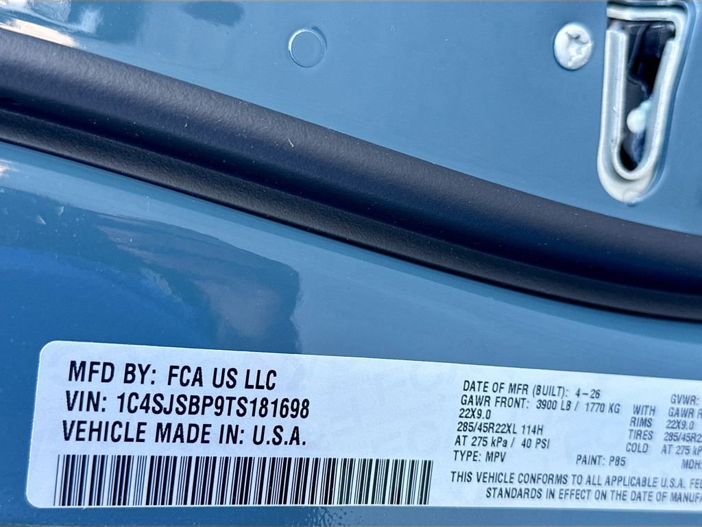 New 2026 Steel Blue Exterior Paint Jeep Limited Reserve image 13