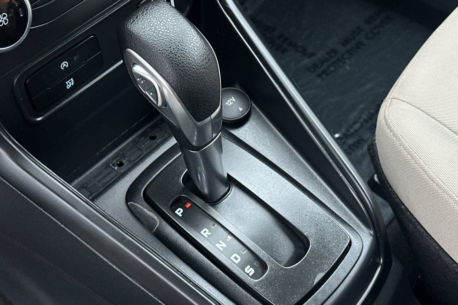 Used 2018 Gray Ford S image 27