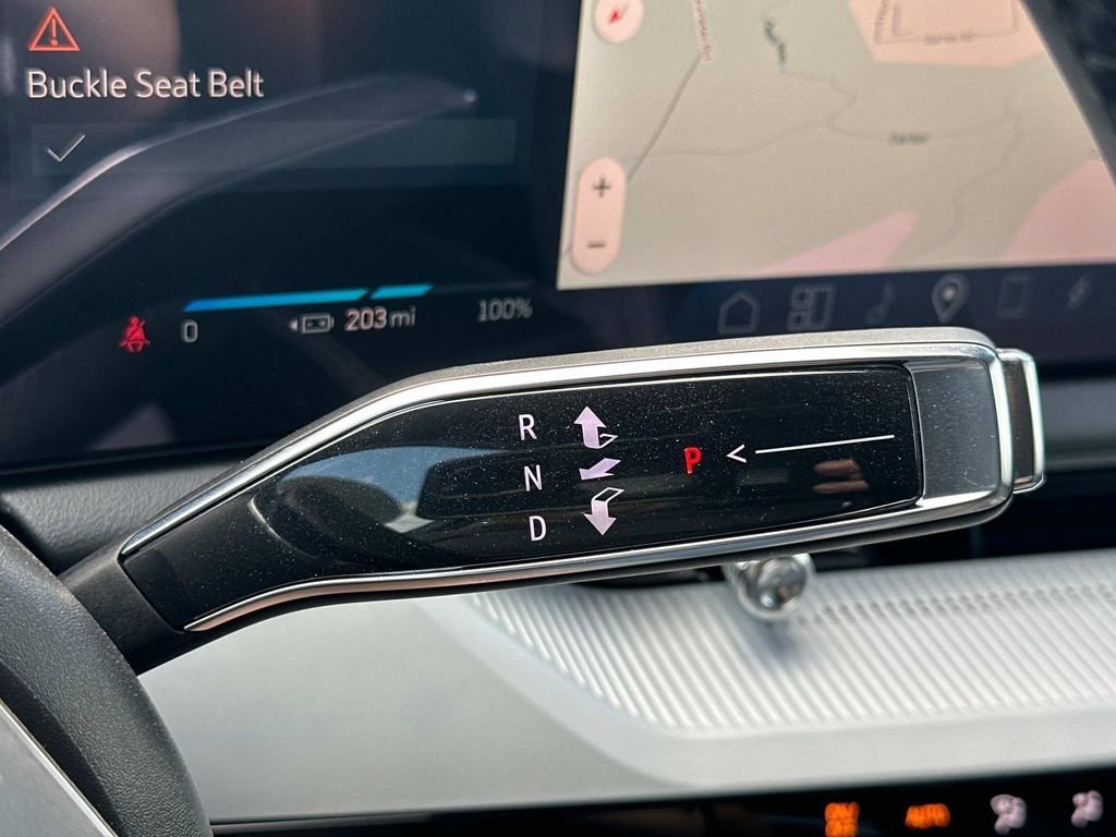 2025 Cadillac OPTIQ Sport 1 - Photo 16
