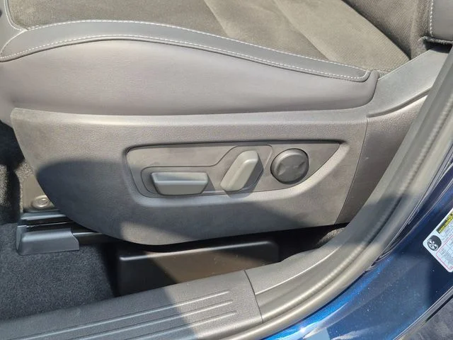 New 2026 Navy Blue Mica Mazda 2.5 S Preferred AWD image 15
