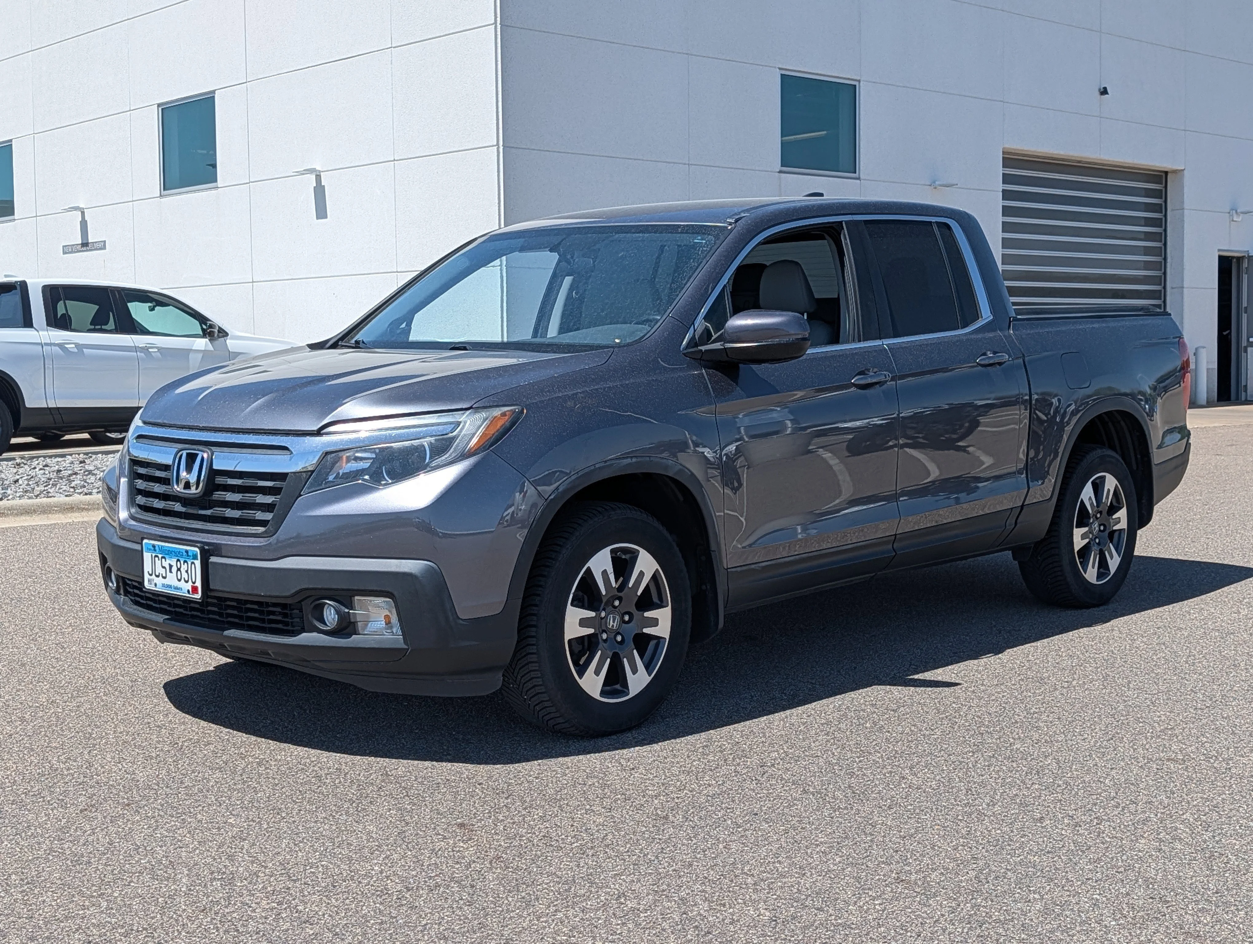 Used 2017 Honda Ridgeline RTL with VIN 5FPYK3F5XHB002120 for sale in Waite Park, Minnesota