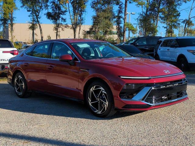 New 2026 Red Hyundai SEL Sport image 3