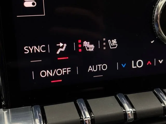 2026 GMC Yukon XL Denali Ultimate - Photo 7