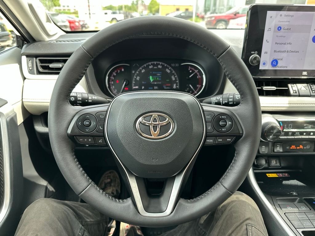 Used 2023 Black Toyota XLE Premium image 29
