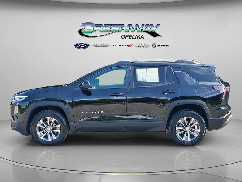 Used 2025 Mosaic Black Metallic Chevrolet LT image 6
