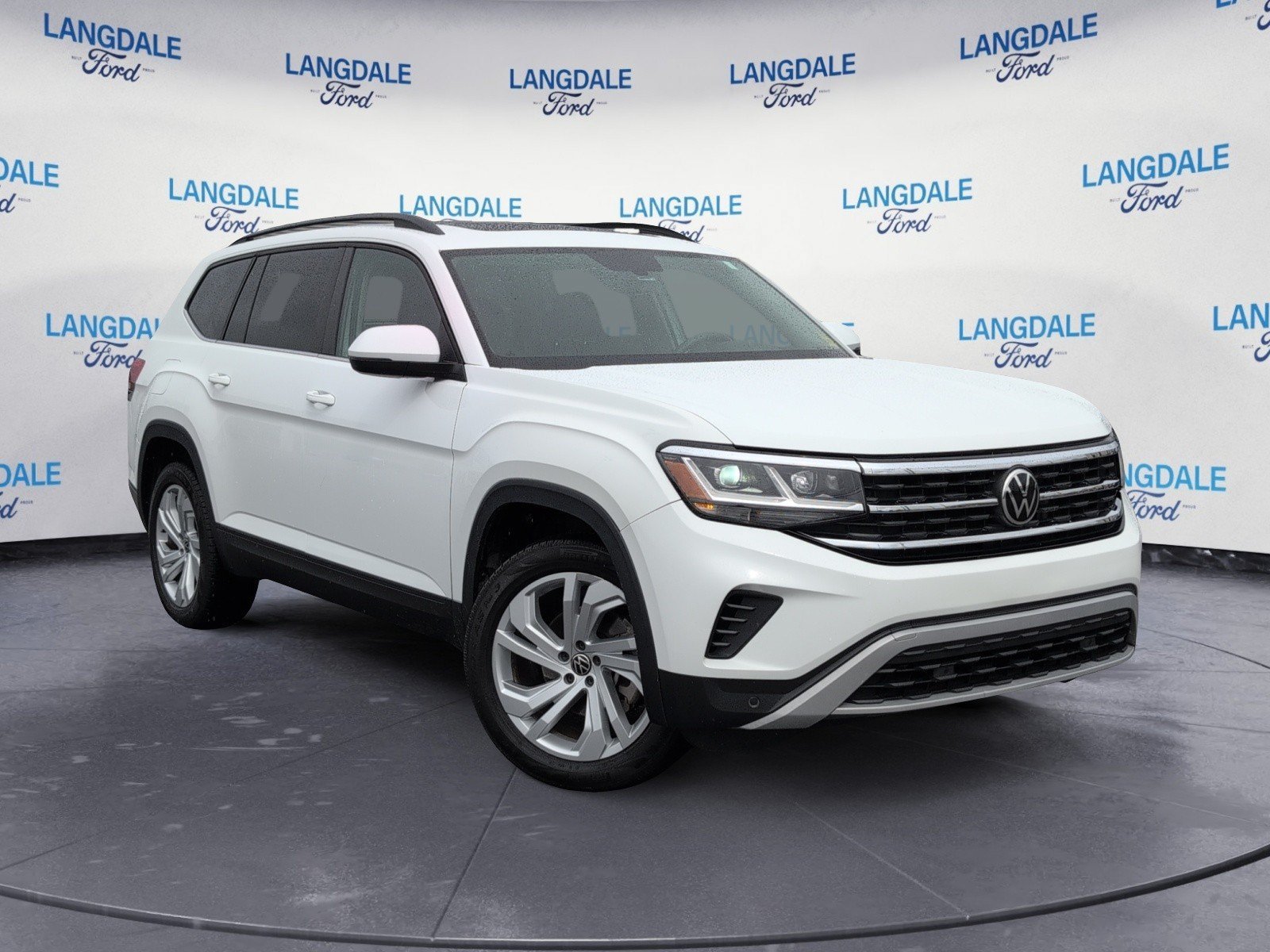 Used 2021 Volkswagen Atlas SE w/Tech with VIN 1V2JP2CA1MC601212 for sale in Valdosta, GA