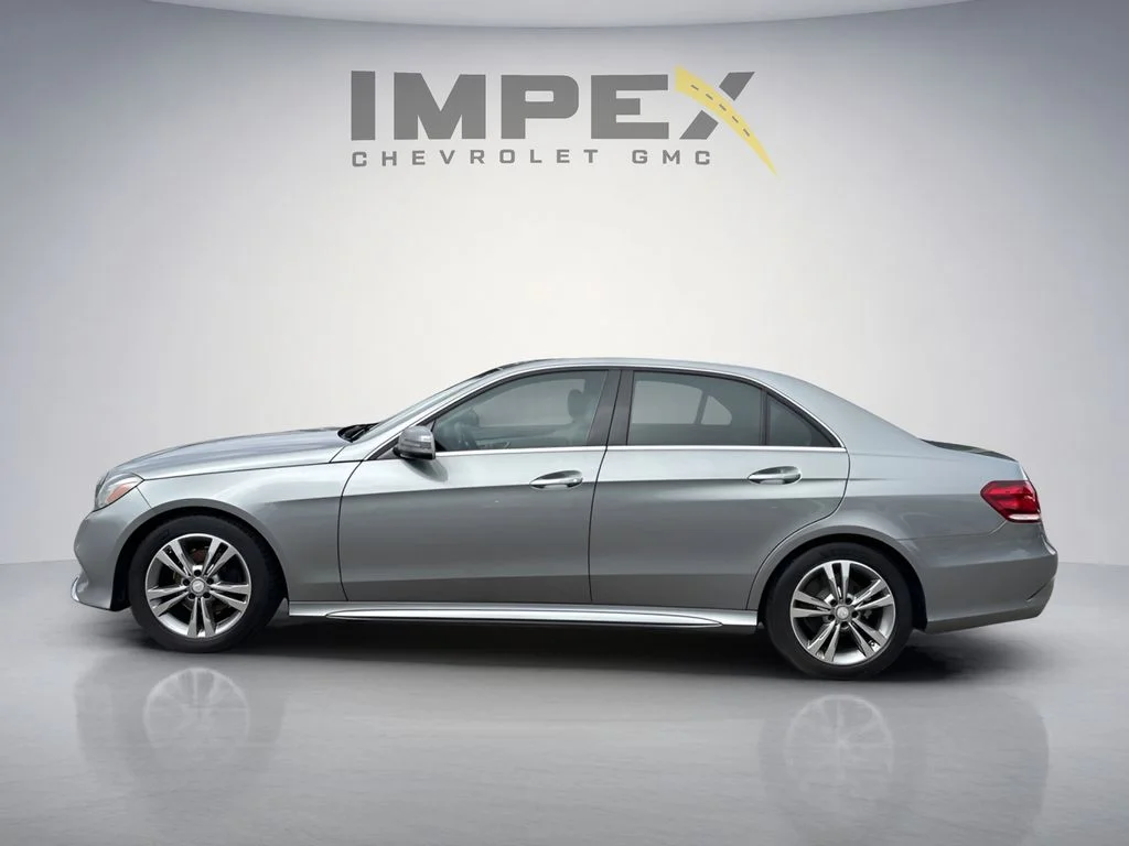 Used 2014  Mercedes-Benz E 250 image 2
