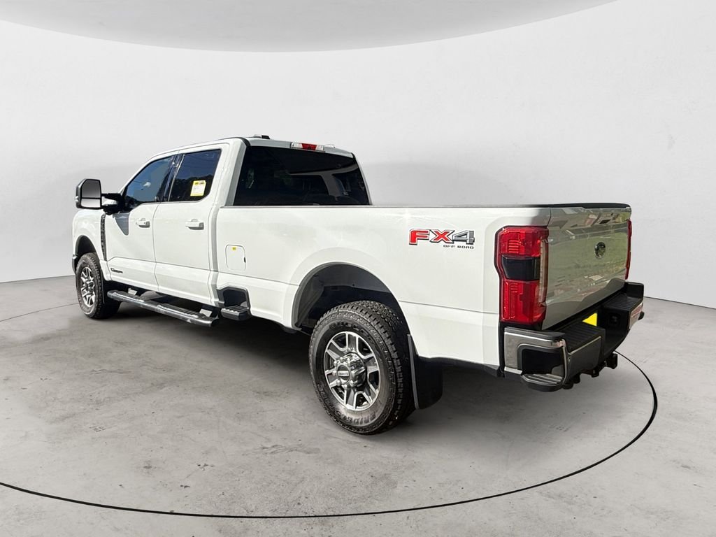 Certified Used 2025 White Ford Lariat image 3