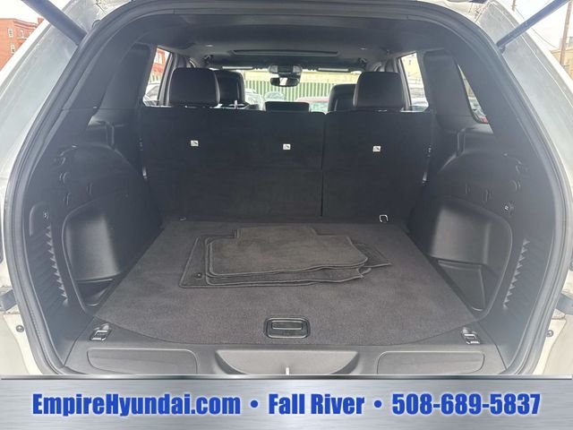 Used 2022 Bright White Clearcoat Jeep Limited image 10