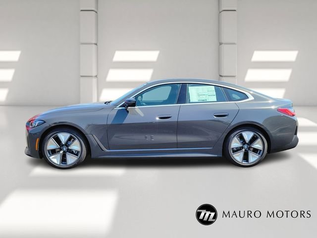 New 2026 Gray BMW xDrive40 image 6