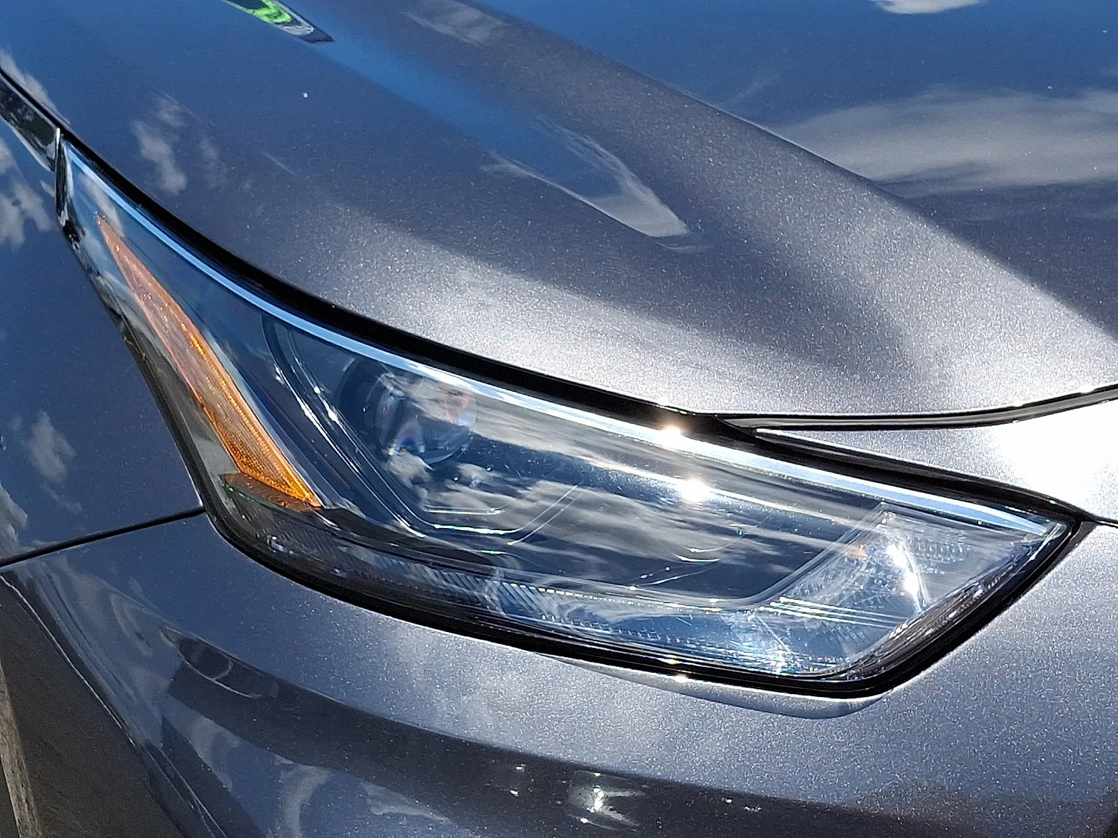 Used 2025 Magnetic Gray Metallic - 1G3 Toyota LE image 10