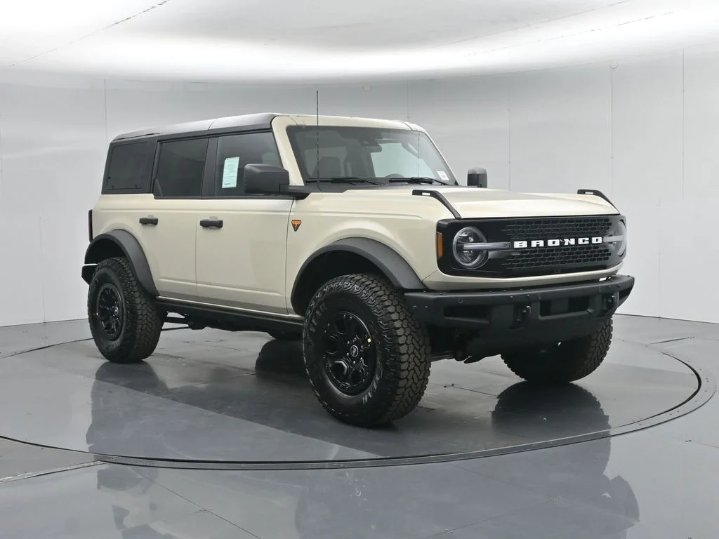 New 2026 Desert Sand Ford Badlands image 55