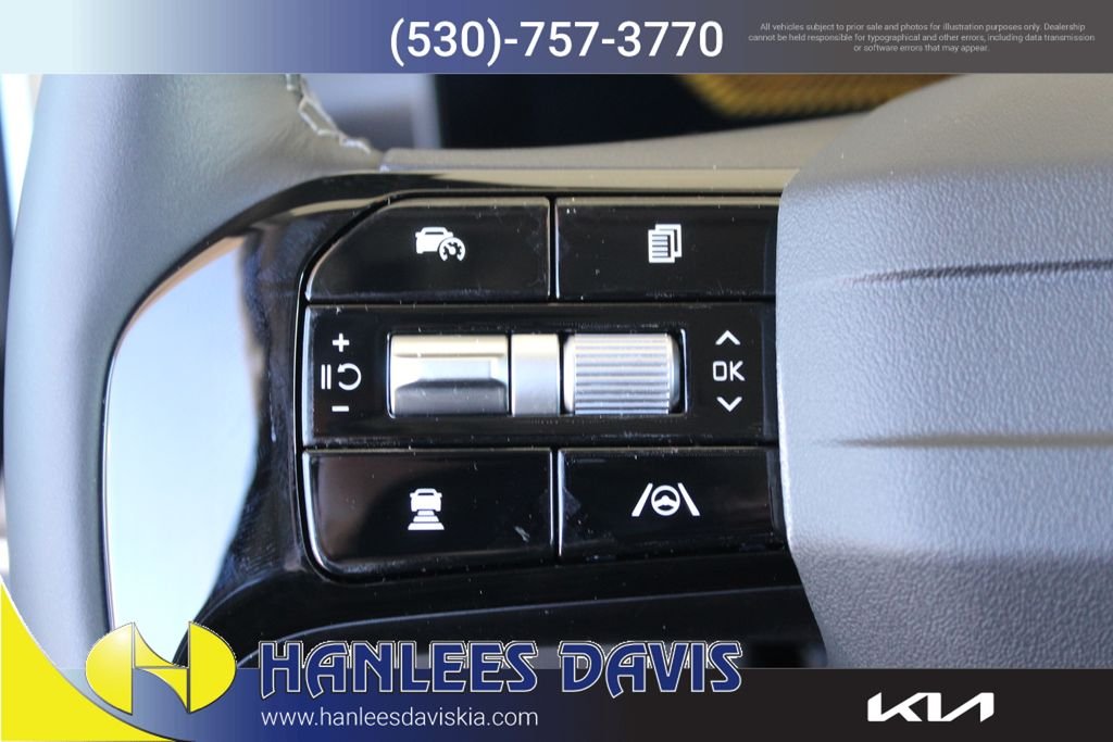 New 2026 Ivory Silver Kia S image 30