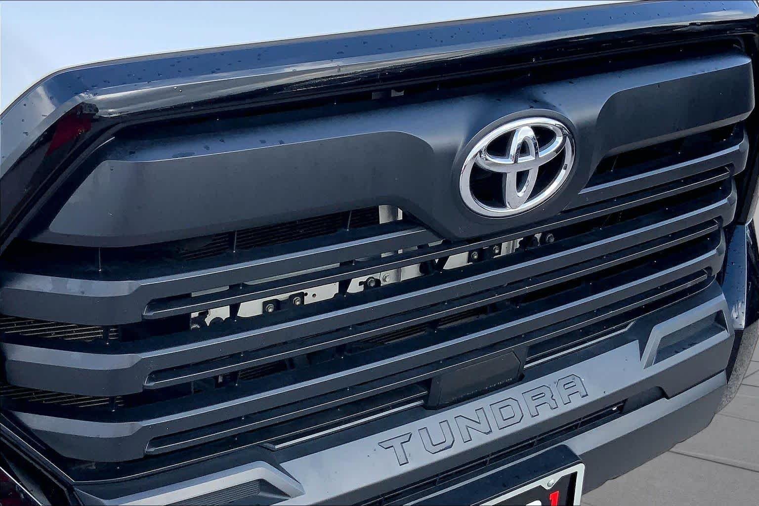 Used 2024 Ice Cap Toyota SR image 26
