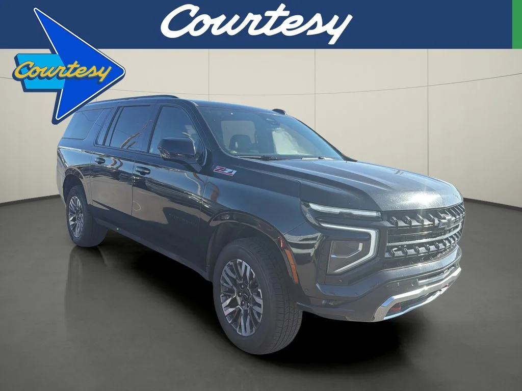 Used 2025 Black Chevrolet Z71 image 1