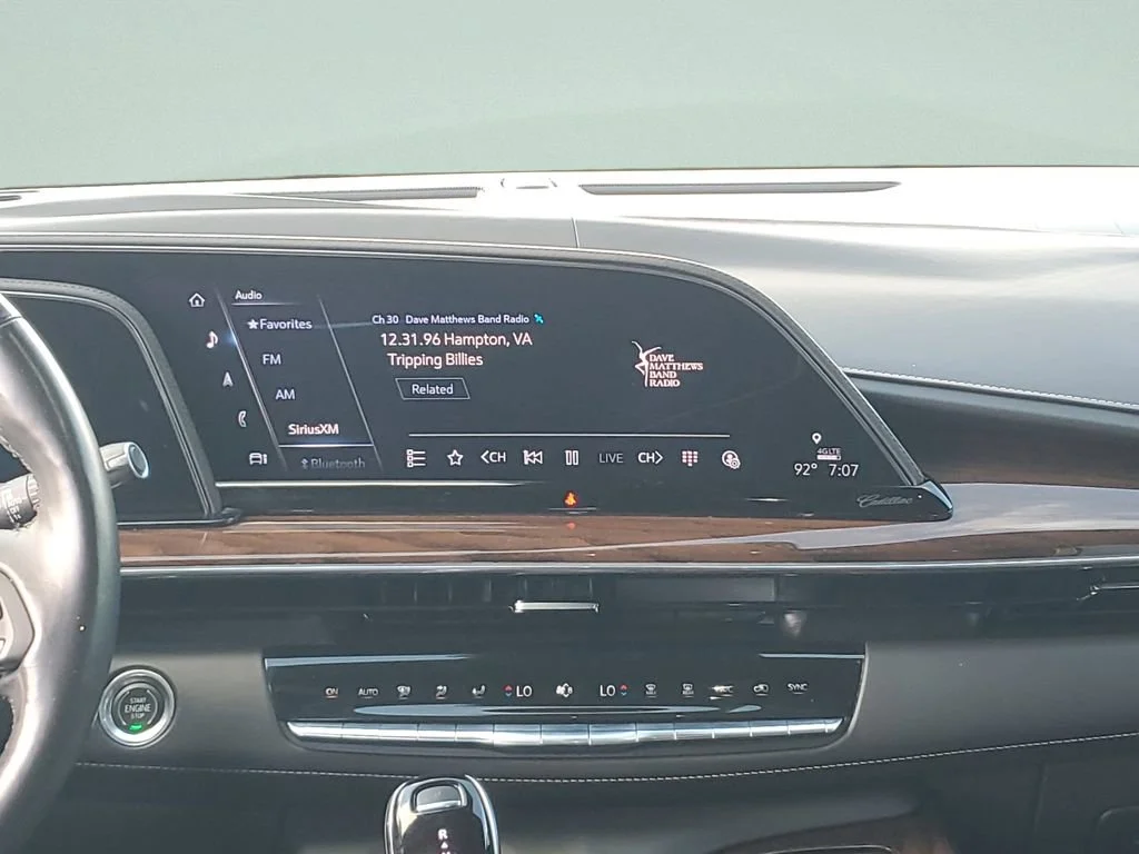 Used 2022 Black Raven Cadillac Sport Platinum image 17