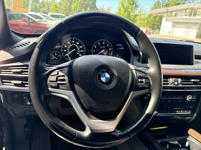 Used 2017 Dark Graphite BMW xDrive35i image 17