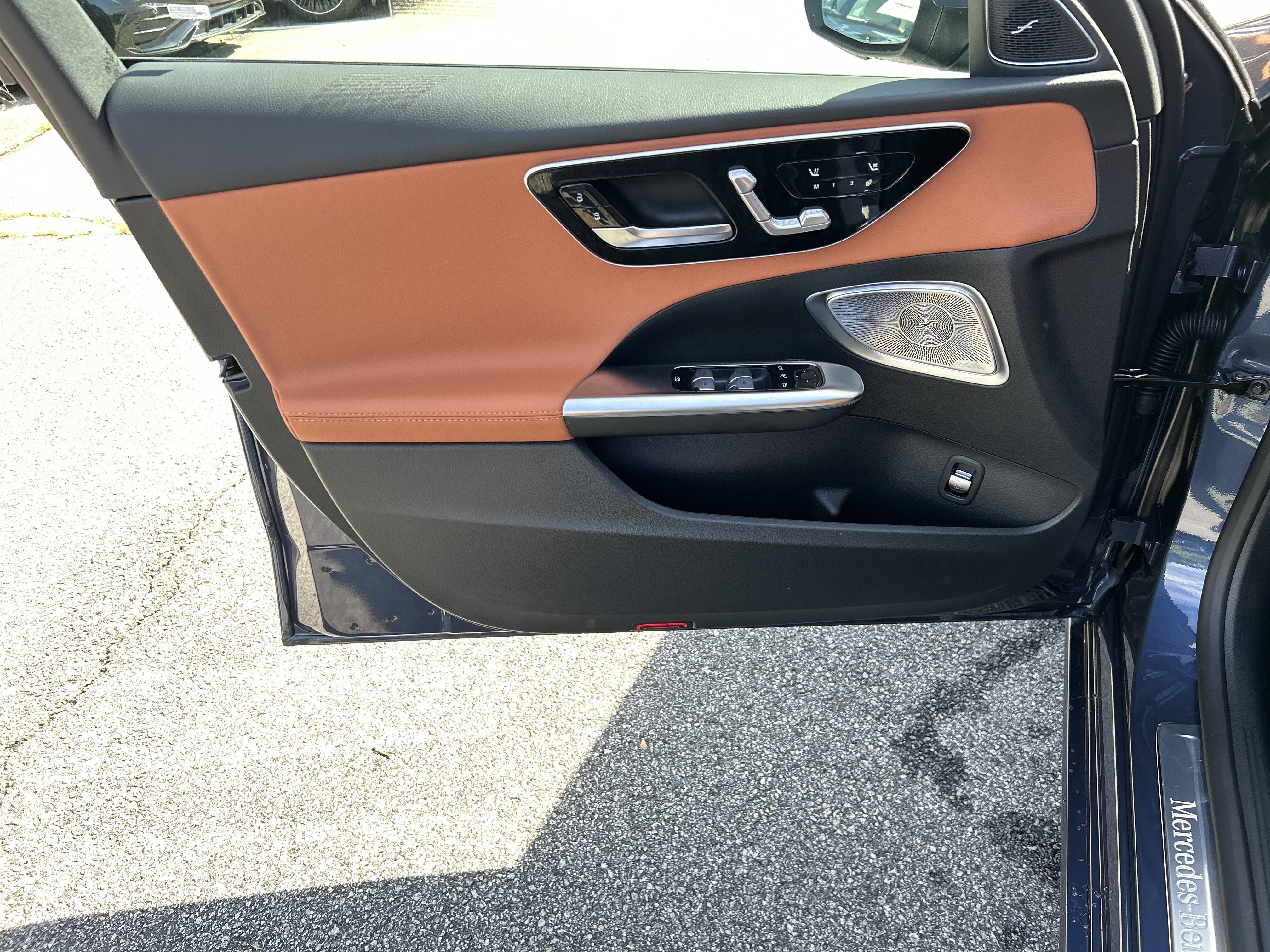 New 2026 Twilight Blue Metallic Mercedes-Benz C 300 4MATIC® Sedan image 18