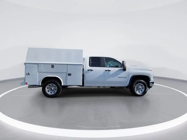 2025 Chevrolet Silverado 3500 HD Work Truck - Photo 9