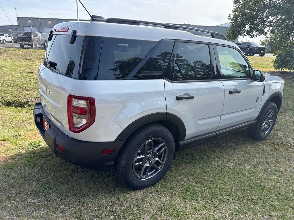New 2026 Space White Metallic Ford Big Bend® image 9