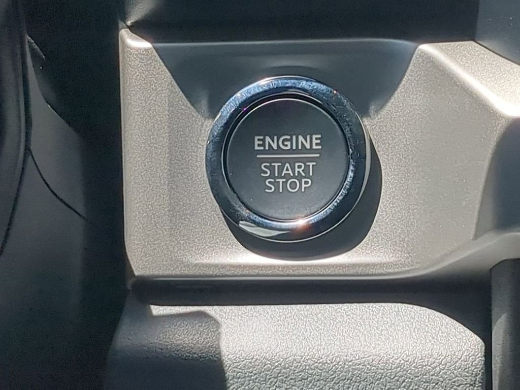 2025 Ford F-350 Super Duty XLT - Photo 49