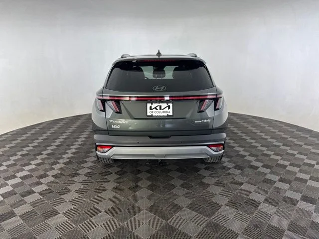 Used 2025 Gray Hyundai Limited image 8