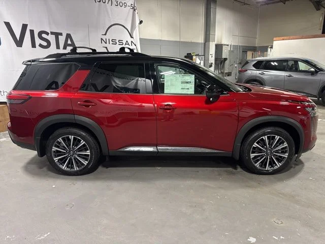 New 2026 Scarlet Ember Tintcoat / Super Black Two-tone Nissan Platinum image 3