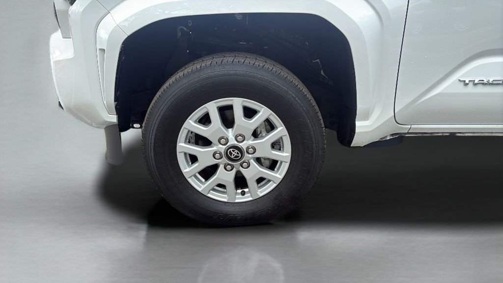 2024 Toyota Tacoma SR5 - Photo 25