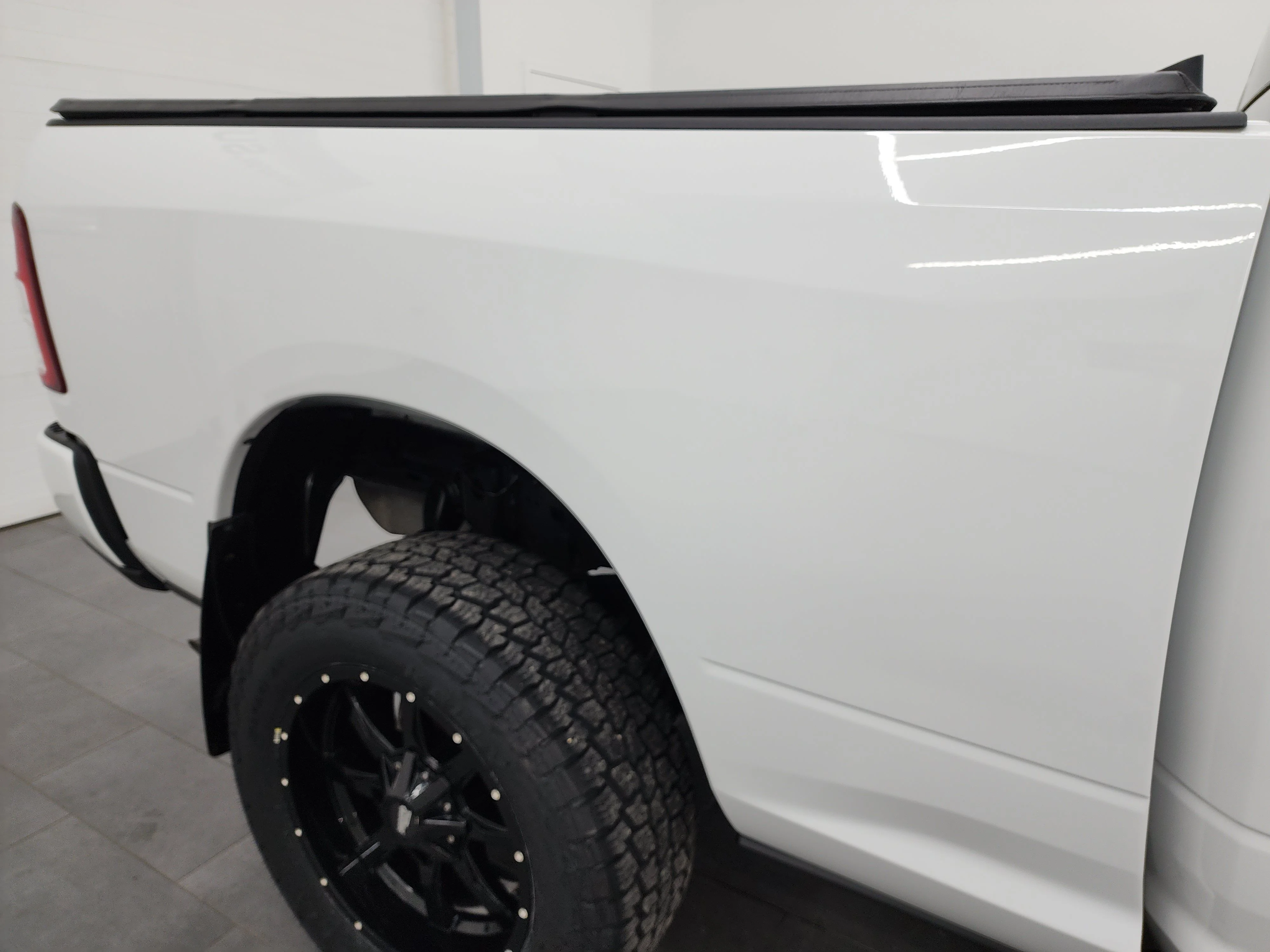 Used 2019 Bright White Clearcoat Ram Big Horn image 26