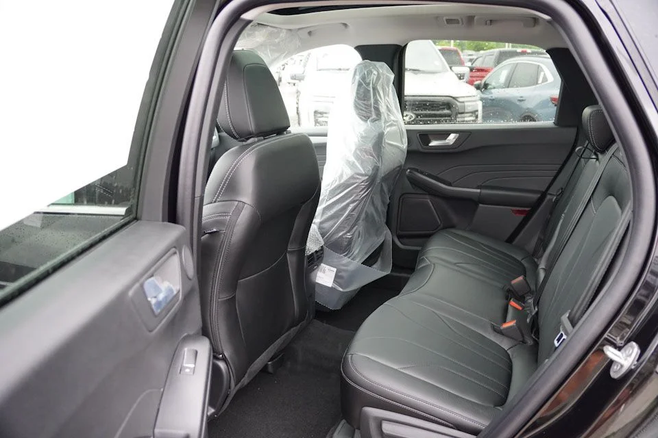 2025 Ford Escape Plug-in hybrid PHEV - Photo 11
