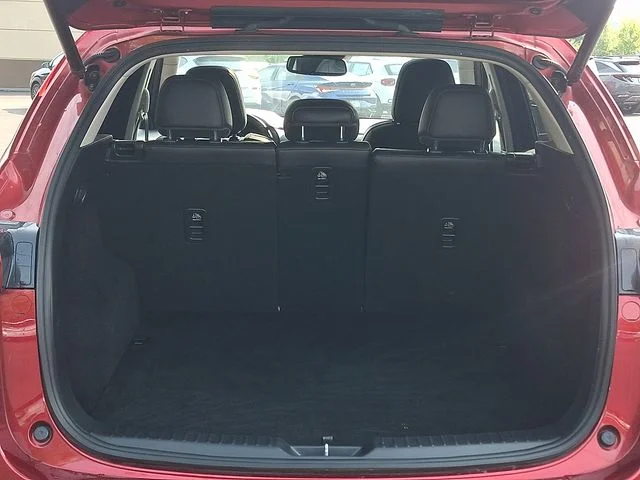 Used 2020 Red Mazda Grand Touring image 30