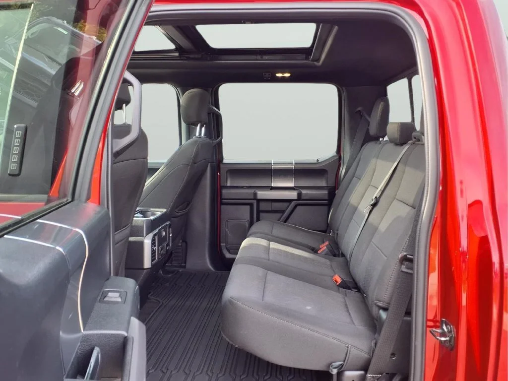 Used 2020 Red Ford XLT image 11
