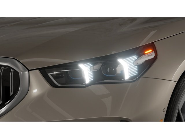 New 2027 Oxide Grey Metallic BMW 530i xDrive image 6