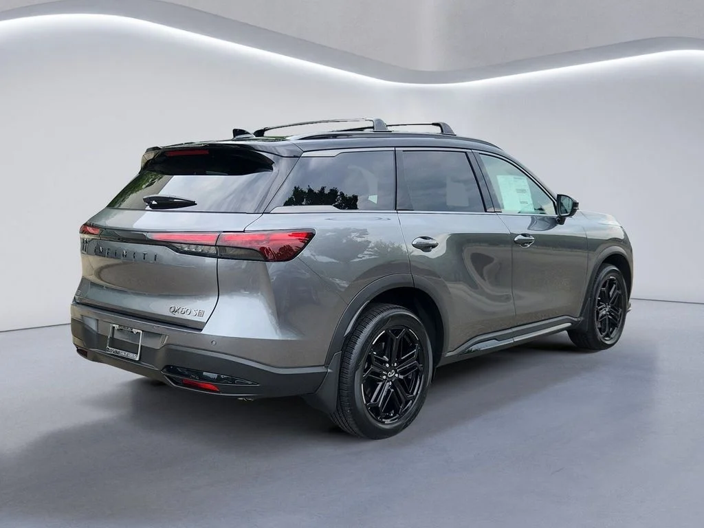 New 2027 2T GRPT SHDW INFINITI Sport AWD image 4