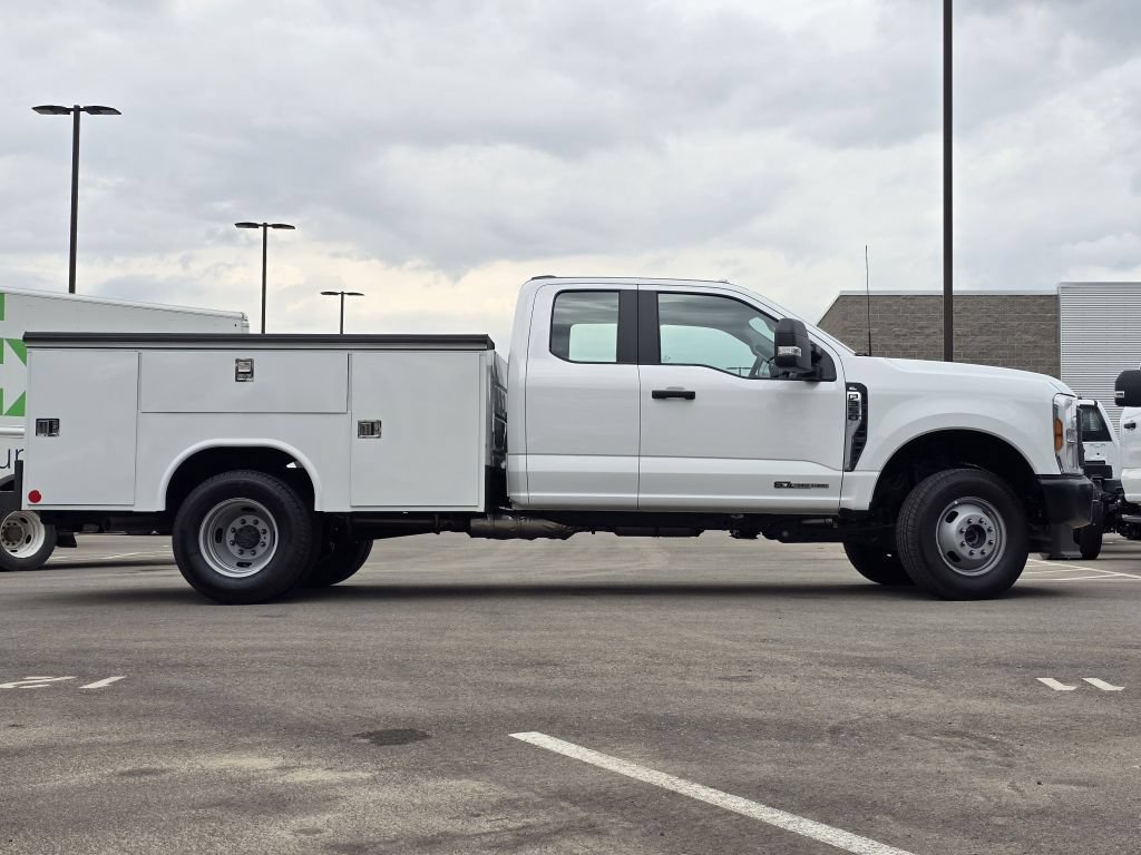 New 2026 Oxford White Ford XL image 31