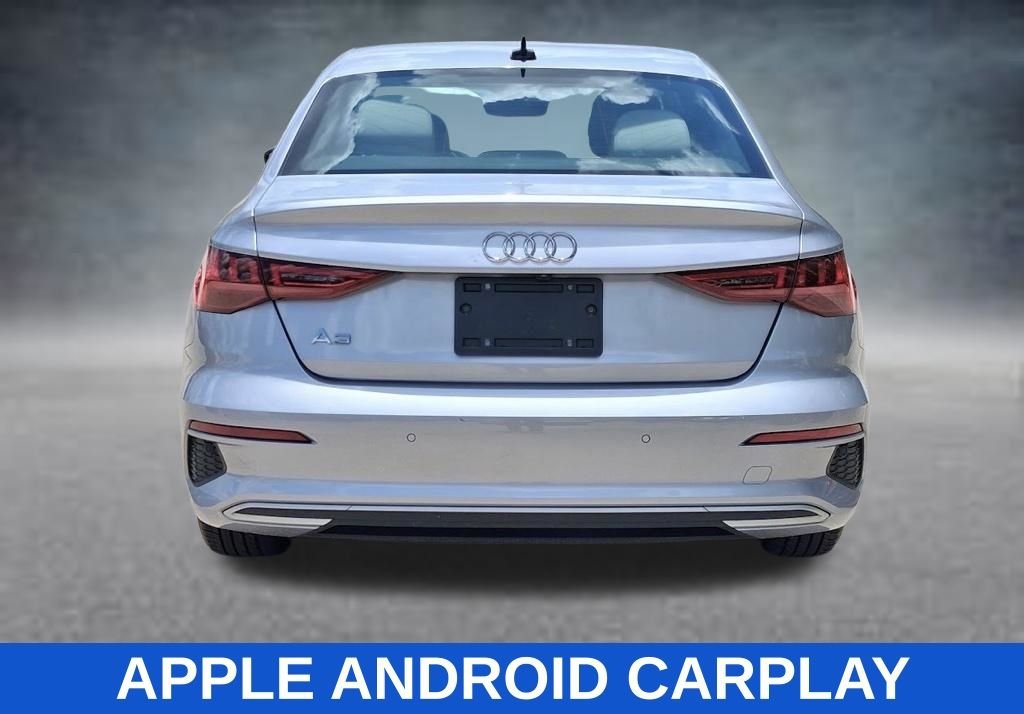 Used 2024  Audi 40 Premium image 4
