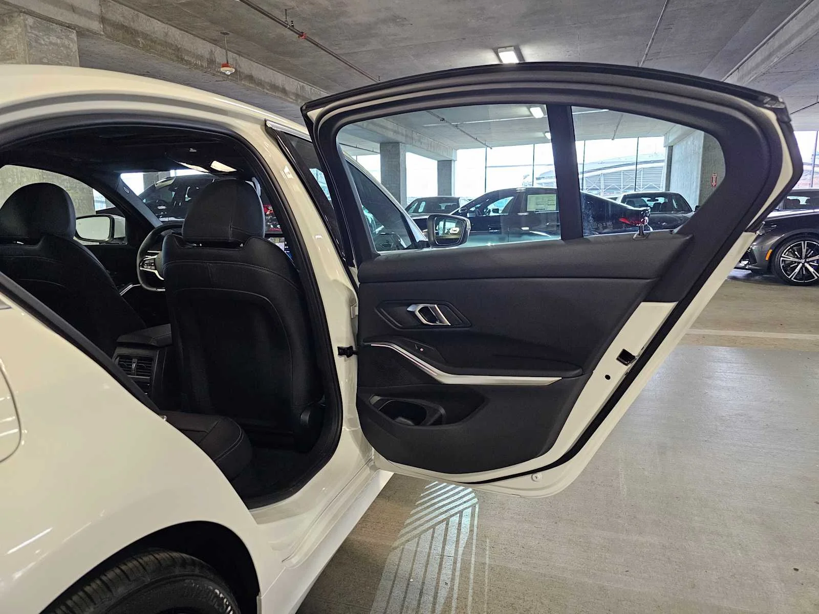 New 2026 Alpine White BMW NA xDrive image 23