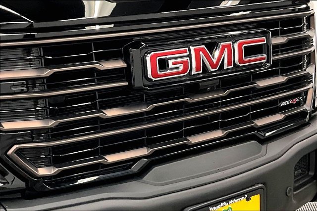 Used 2026 Onyx Black GMC AT4X image 34