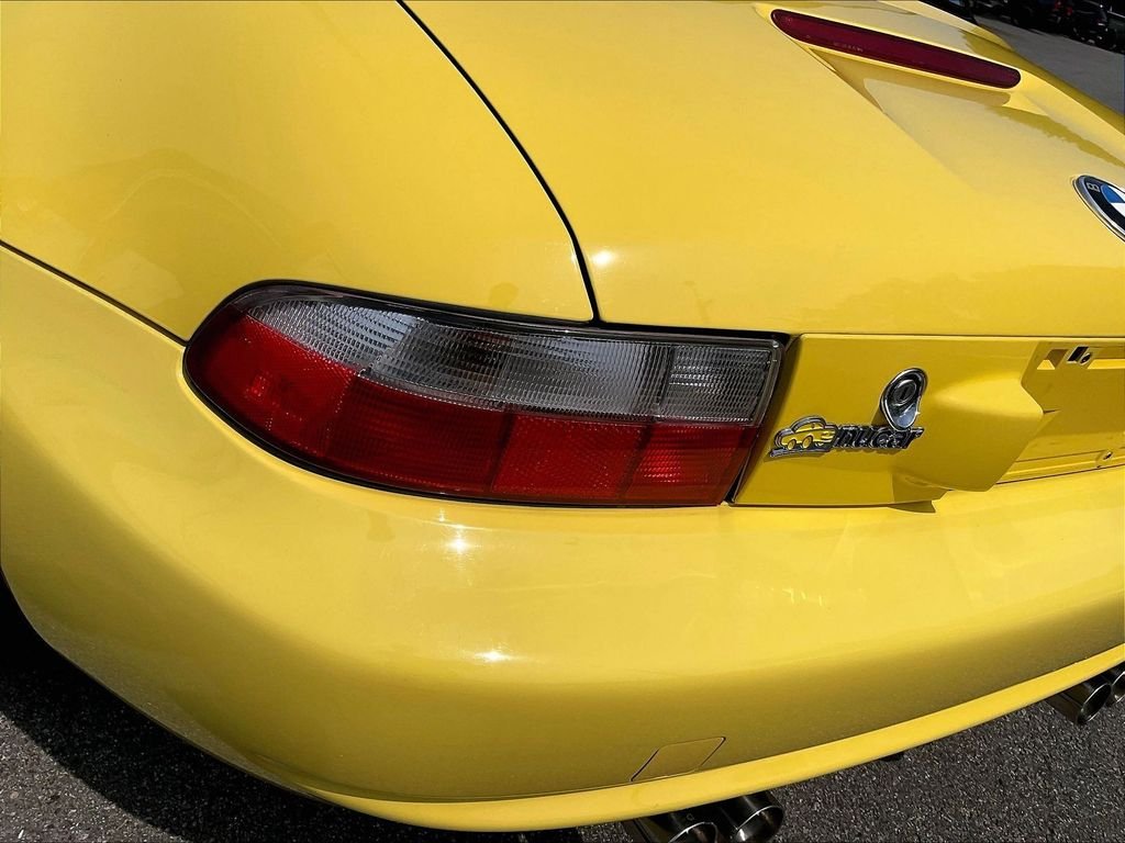 Used 1999 Yellow BMW Base image 24