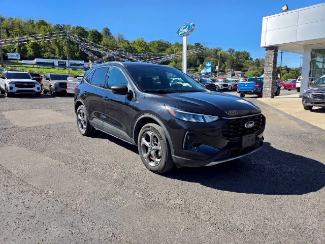 Used 2025 Black Metallic Ford ST-Line image 2