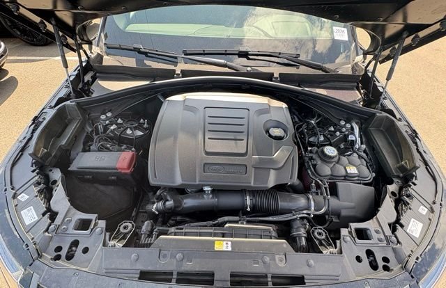 Certified Used 2026 Black Land Rover Dynamic SE image 41