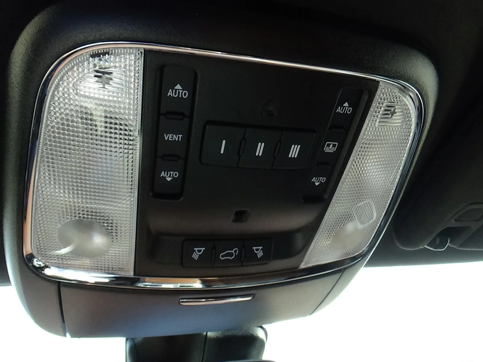 Certified Used 2020 Diamond Black Crystal Pearl Coat (pxj) Jeep Summit image 28