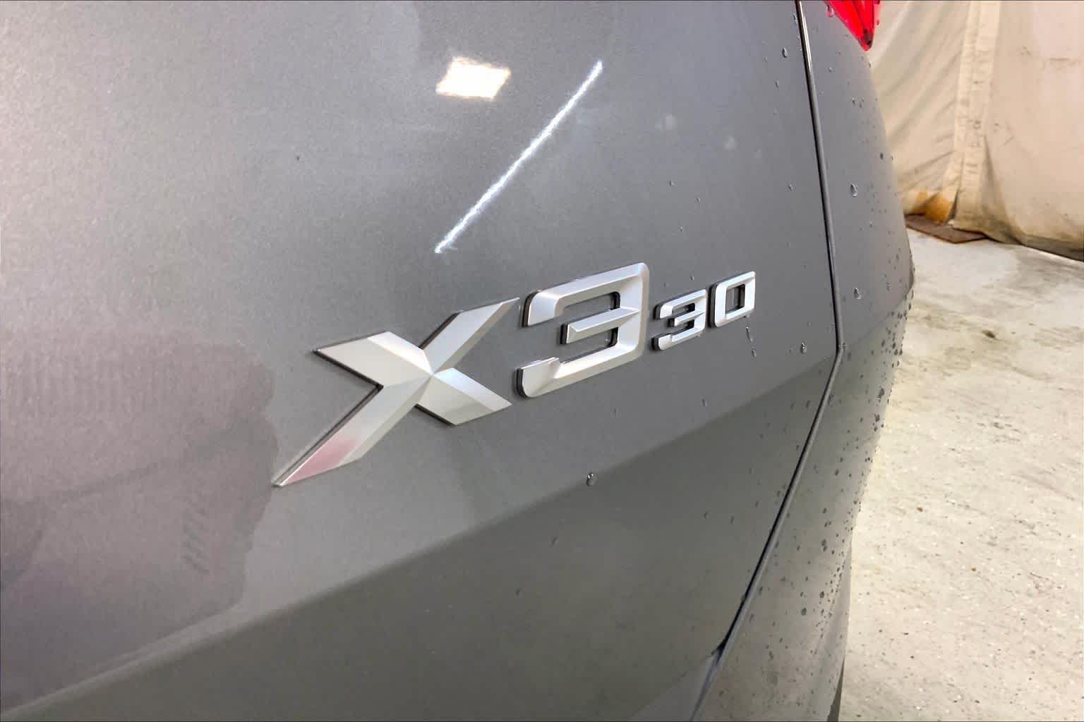 New 2026 Skyscraper Grey Metallic BMW 30 xDrive image 15
