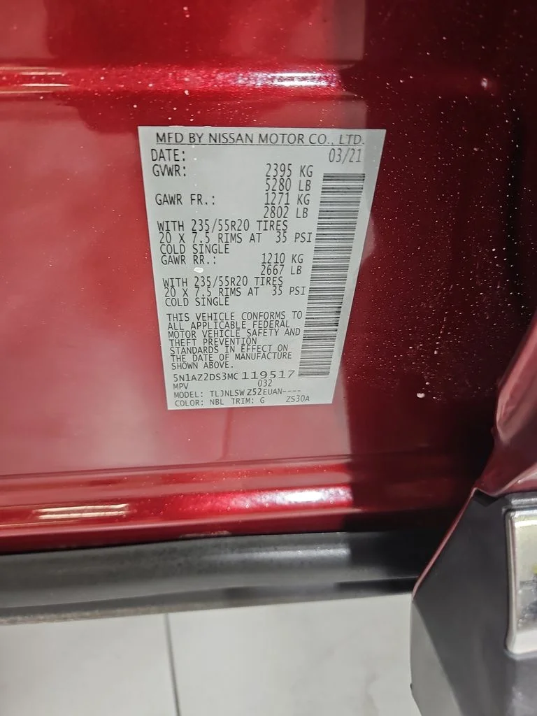 Used 2021 Scarlet Nissan Platinum image 30