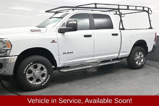 Used 2023 White Ram Big Horn image 3