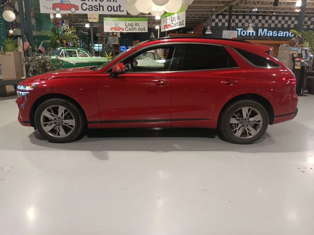 Used 2022 Red Genesis 3.5T Sport image 12