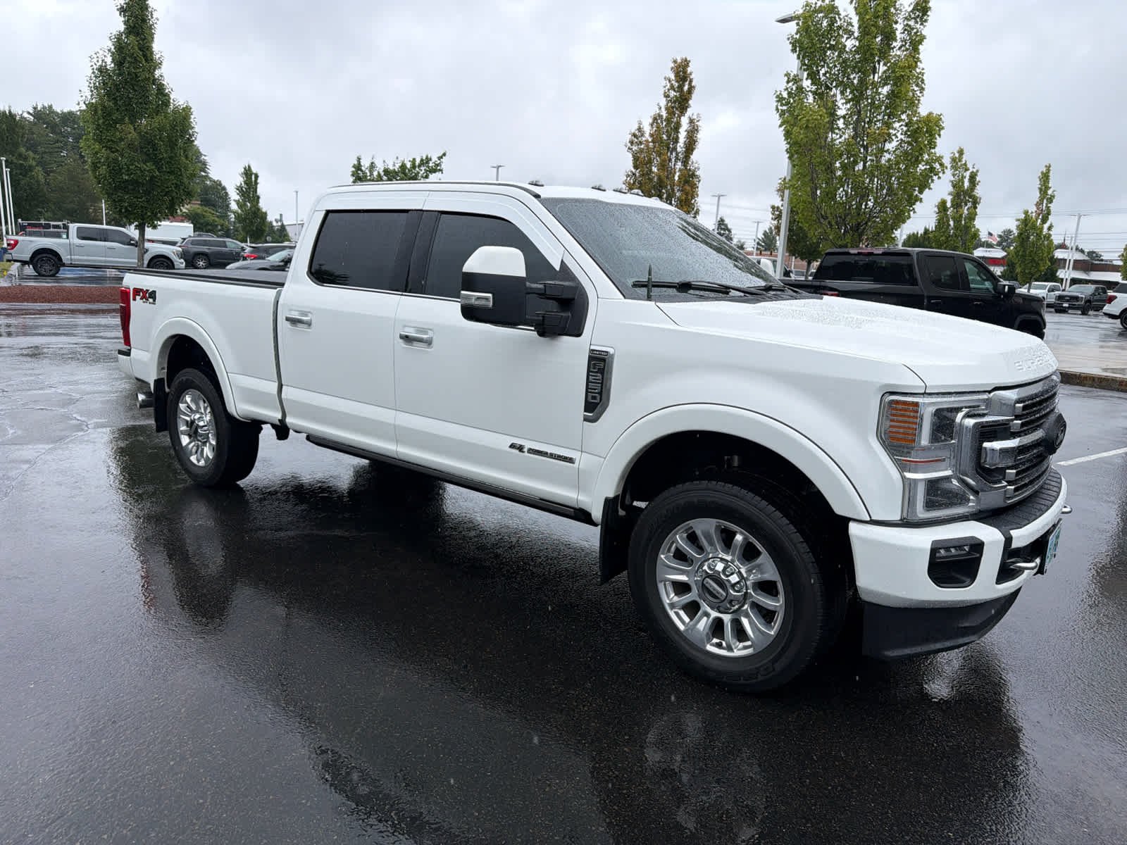 Used 2022 Star White Metallic Tri-Coat Ford Limited image 6