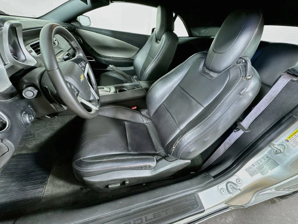 Used 2014 Silver Chevrolet 2LT image 26