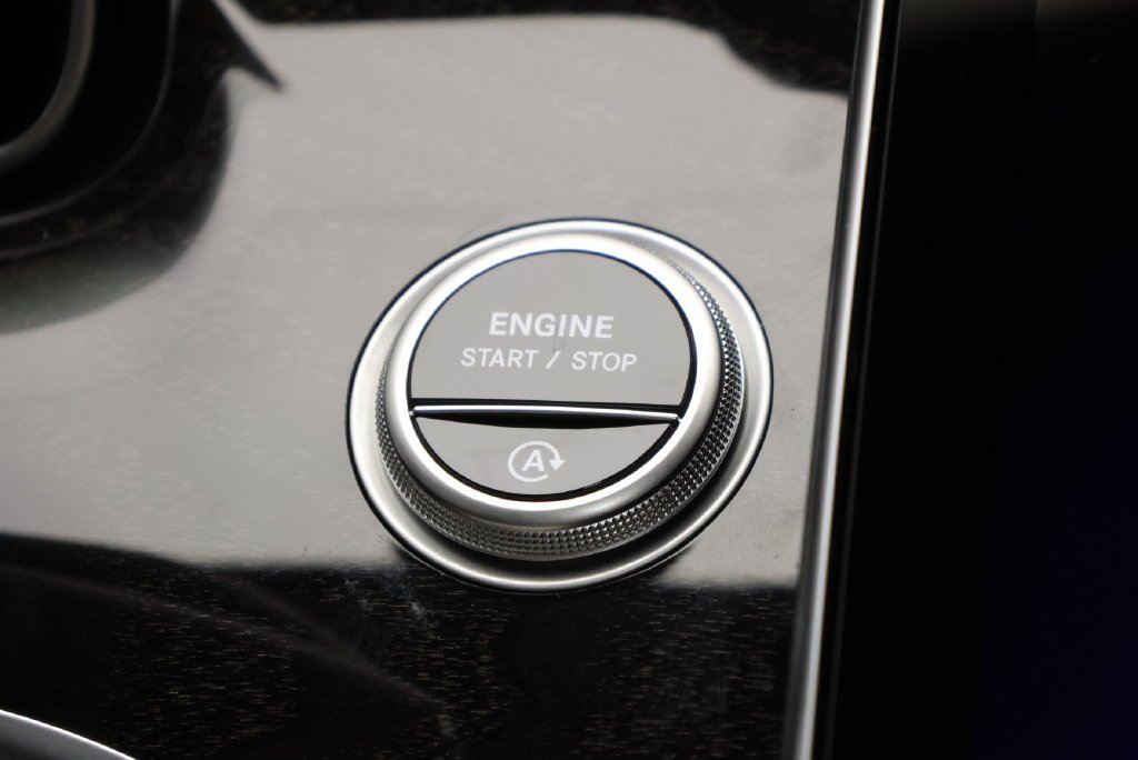 New 2027  Mercedes-Benz C 300 image 24