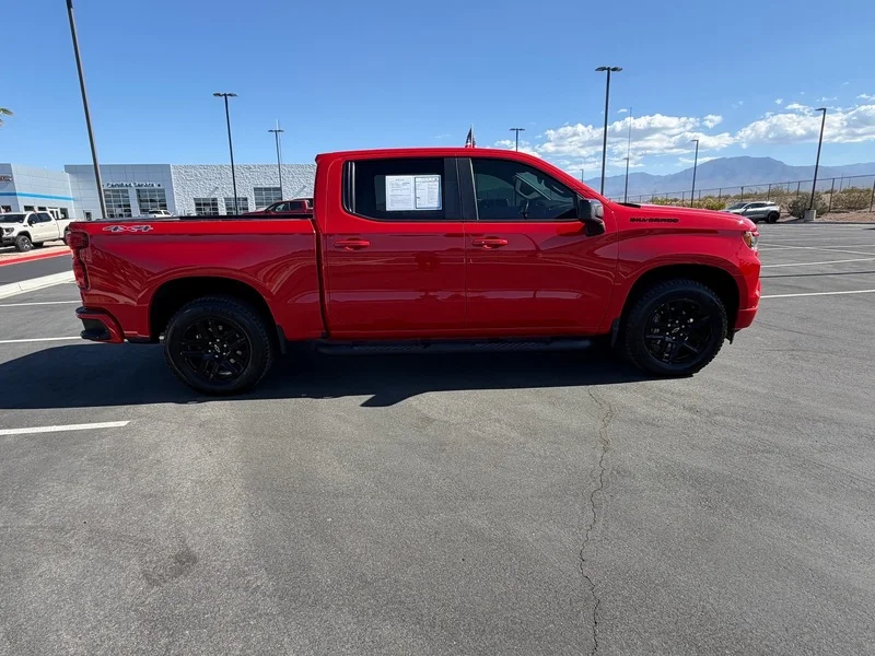 Used 2022 Red Hot Chevrolet RST image 2